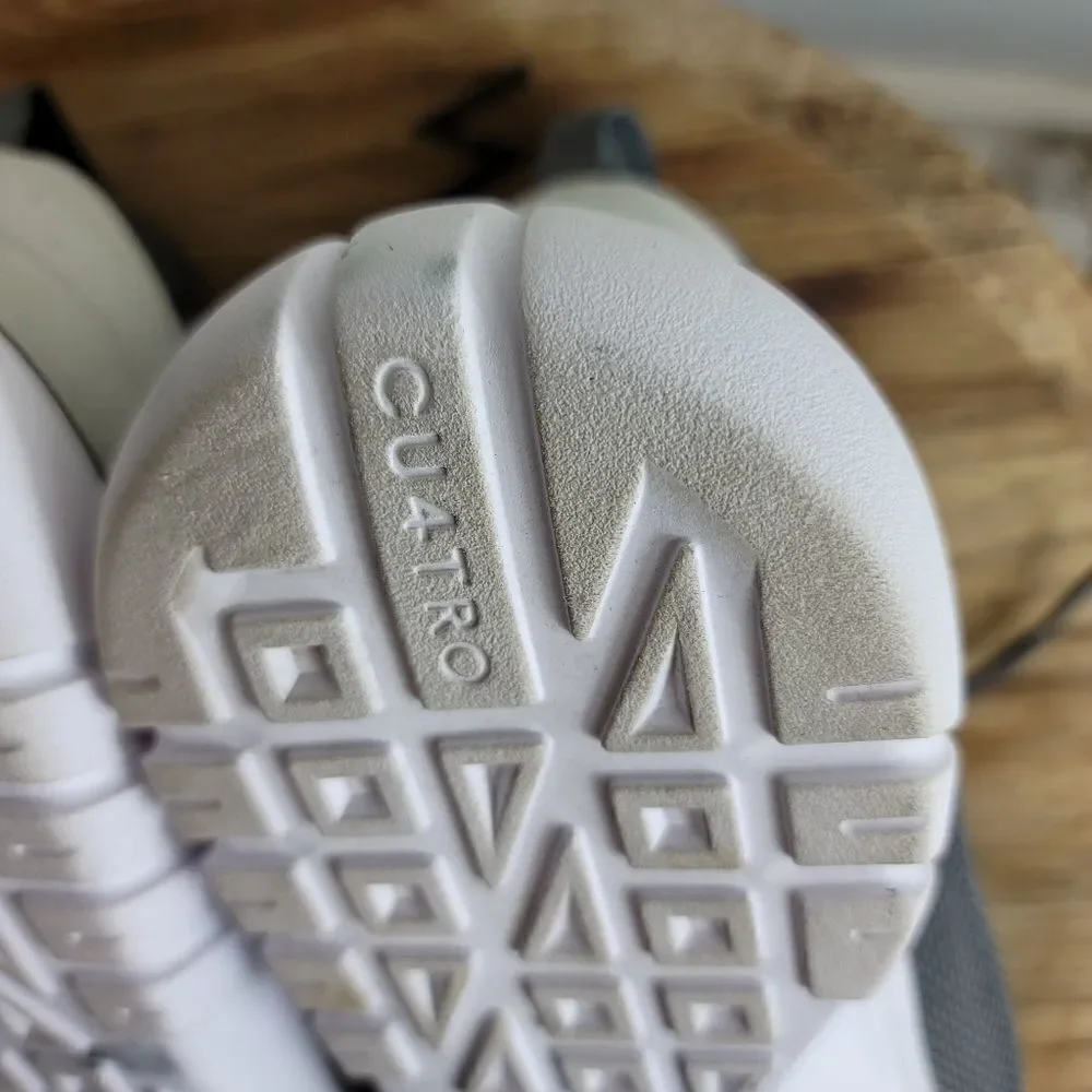 cu4tro skateboarding tennis